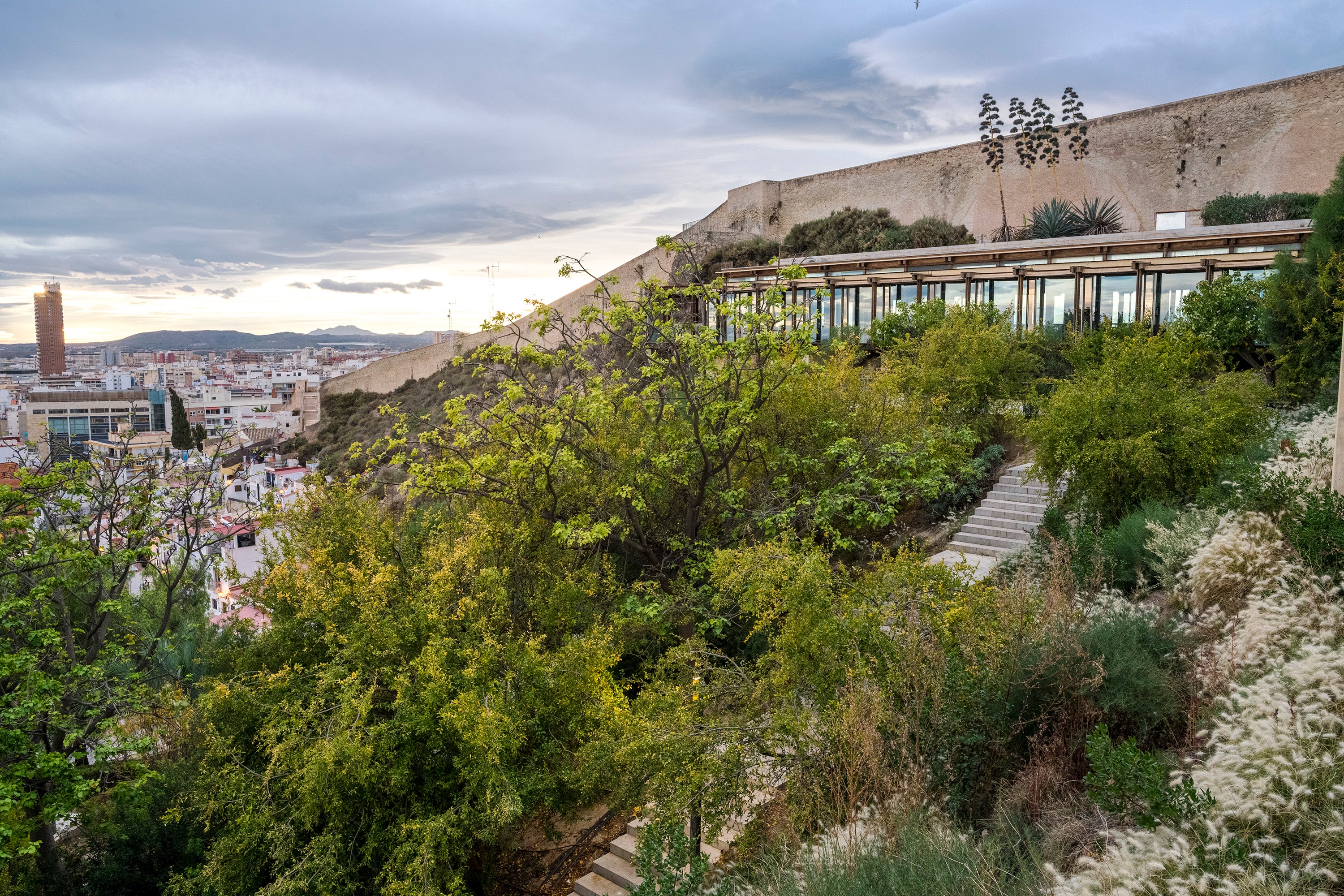 Fotos: El Parque de la Ereta: entre el castillo y el mar