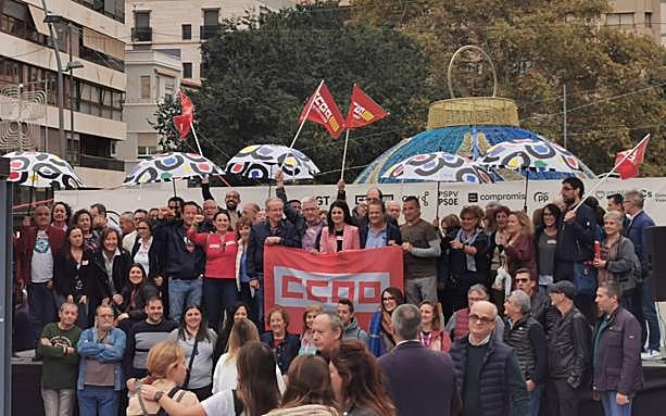 Más de 500 personas contra la infrafinanciación de Alicante por parte del Gobierno central