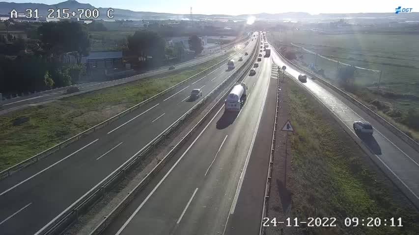 Retenciones mañaneras en la A-31 dirección Alicante