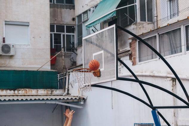Fotos: Así es &#039;El Patio&#039;, la cancha de baloncesto de Carolinas