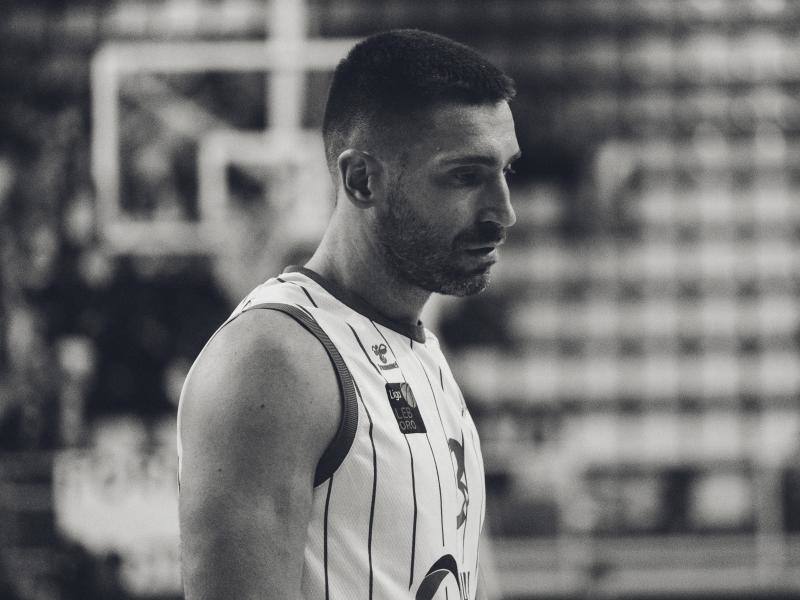 Fotos: Remontada del HLA Alicante ante el histórico Estudiantes