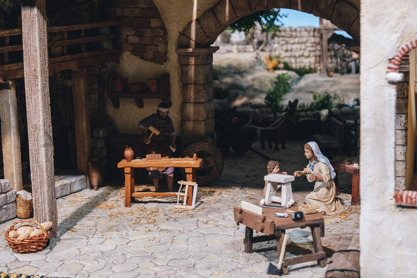 Detalle de uno de los belenes presentes en la muestra.