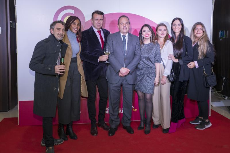 Asistentes a la Noche de la Economía Alicantina en el vino de honor posterior. 