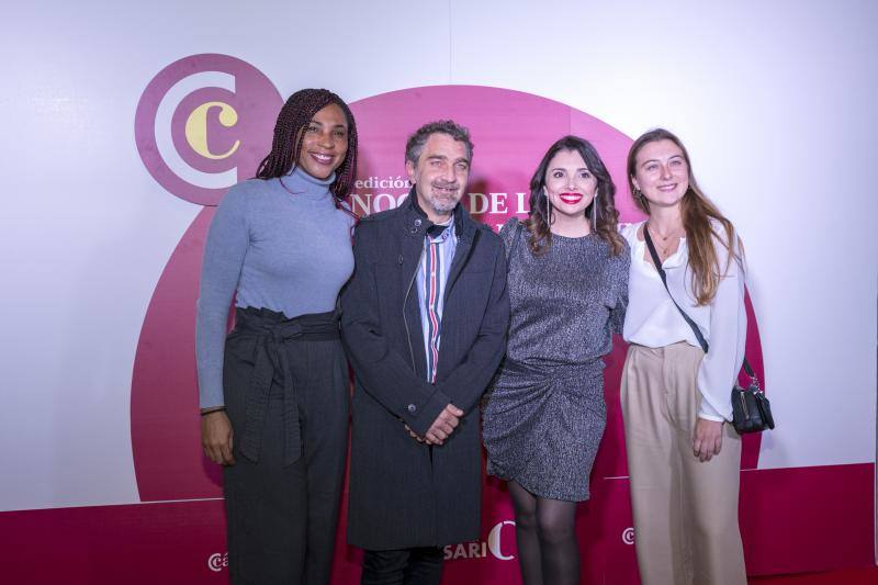 Asistentes a la Noche de la Economía Alicantina en el vino de honor posterior. 