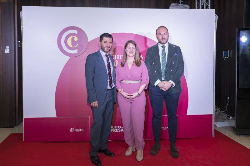 Asistentes a la Noche de la Economía Alicantina en el vino de honor posterior. 