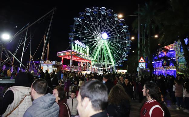 La Feria y el Mercado Navideño del Paseo de la Estación abren sus puertas hasta el 8 de enero