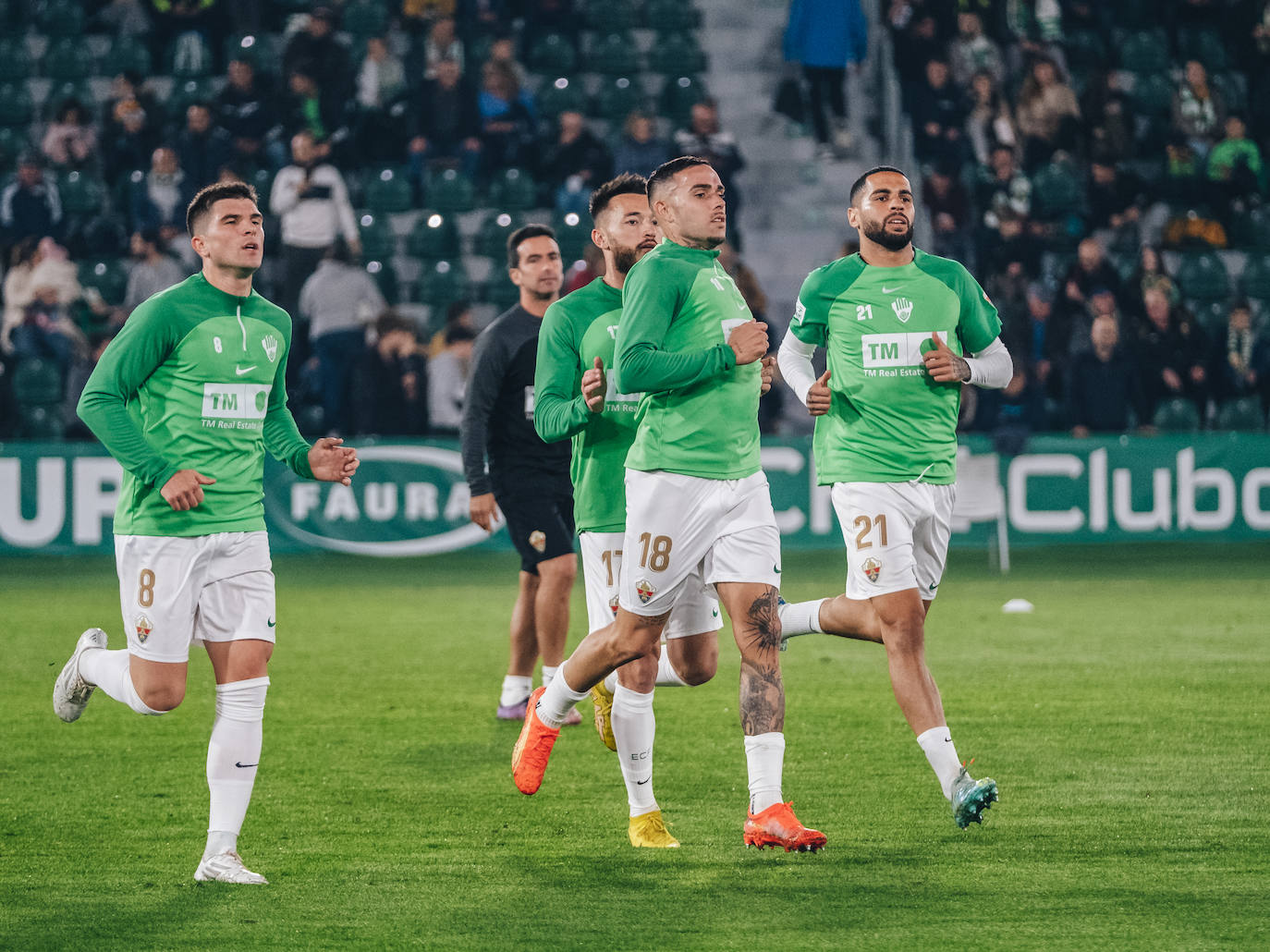 Fotos: El Elche CF cae ante el Leeds