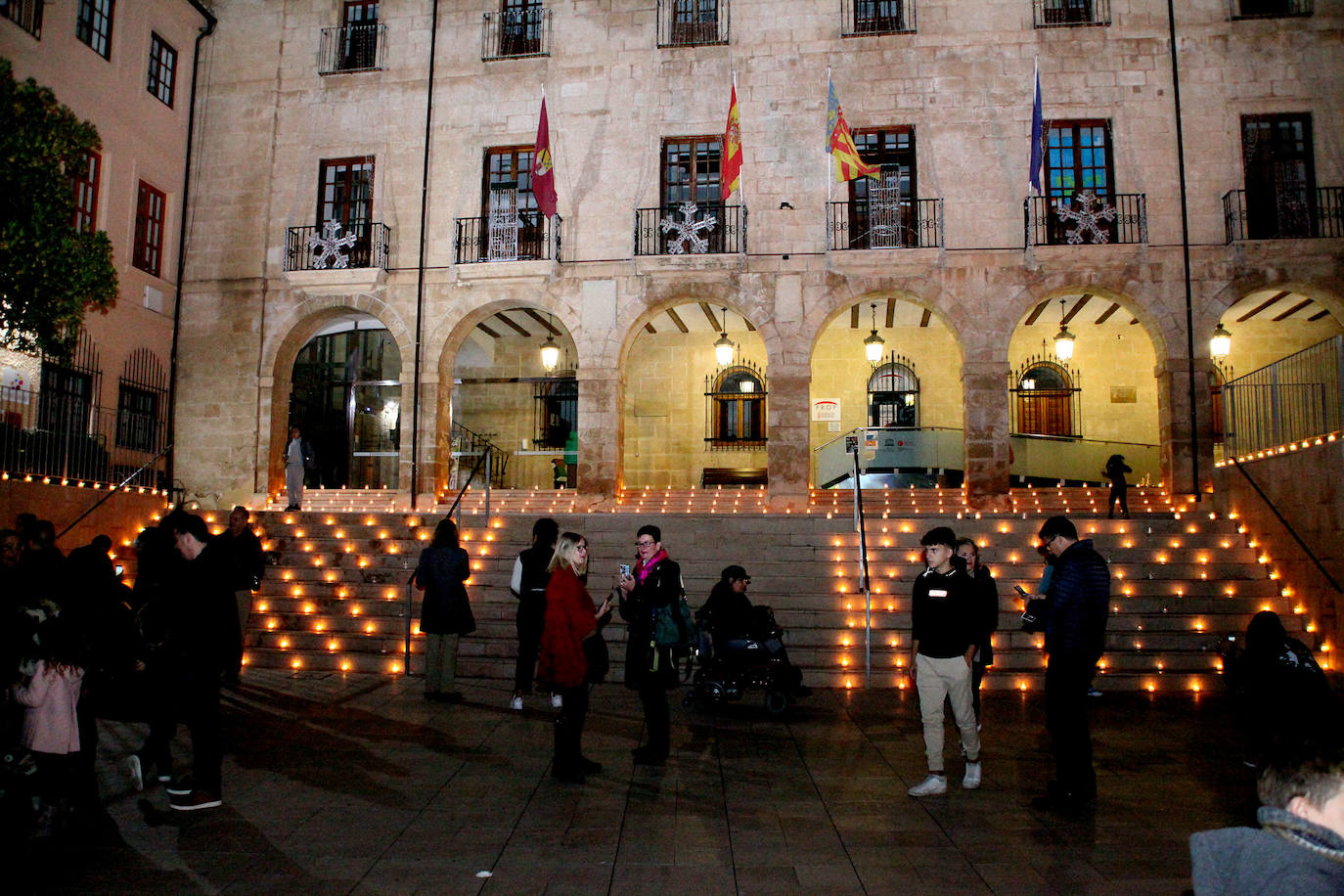 Fotos: La Nit de la Llum triunfa en Dénia