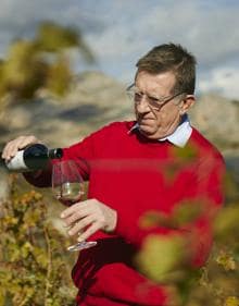 Imagen secundaria 2 - La viticultura vuelve al Valle de Guadalest tras 100 años en el olvido con un vino Denominación de Origen de Alicante