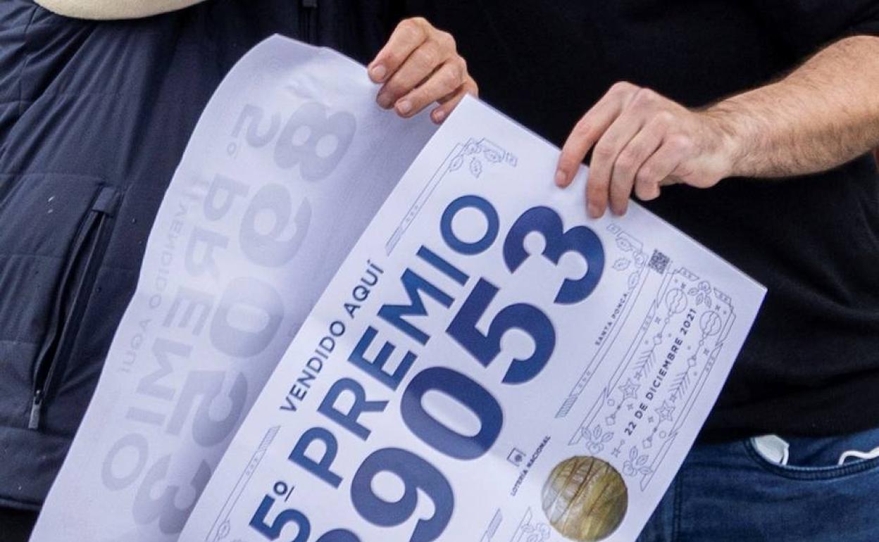 Un número premiado de lotería en una imagen de archivo.