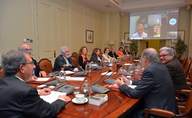 El presidente del Poder Judicial, Rafael Mozo, preside la reunión del pleno. 