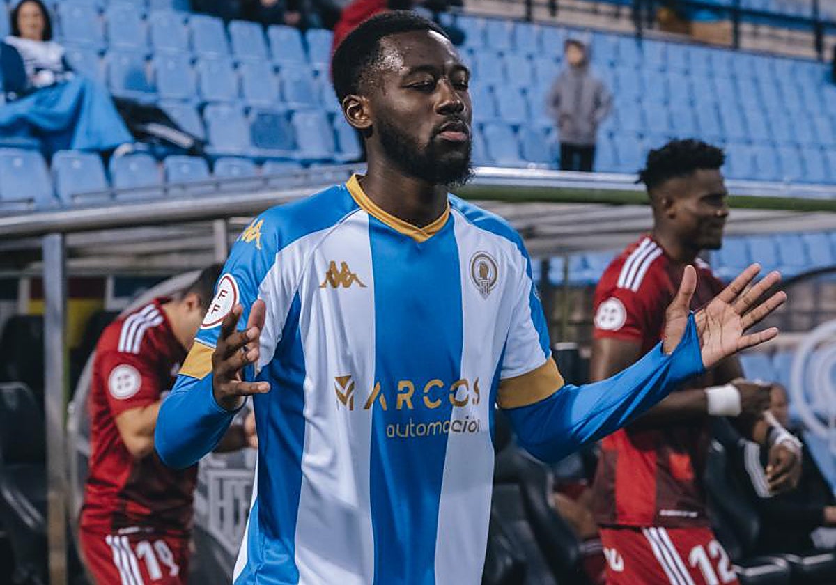 Jean Paul, antes del choque ante el Deportivo Aragón