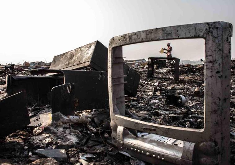El objetivo de Vicente Albero capta la explotación infantil en un vertedero de Ghana