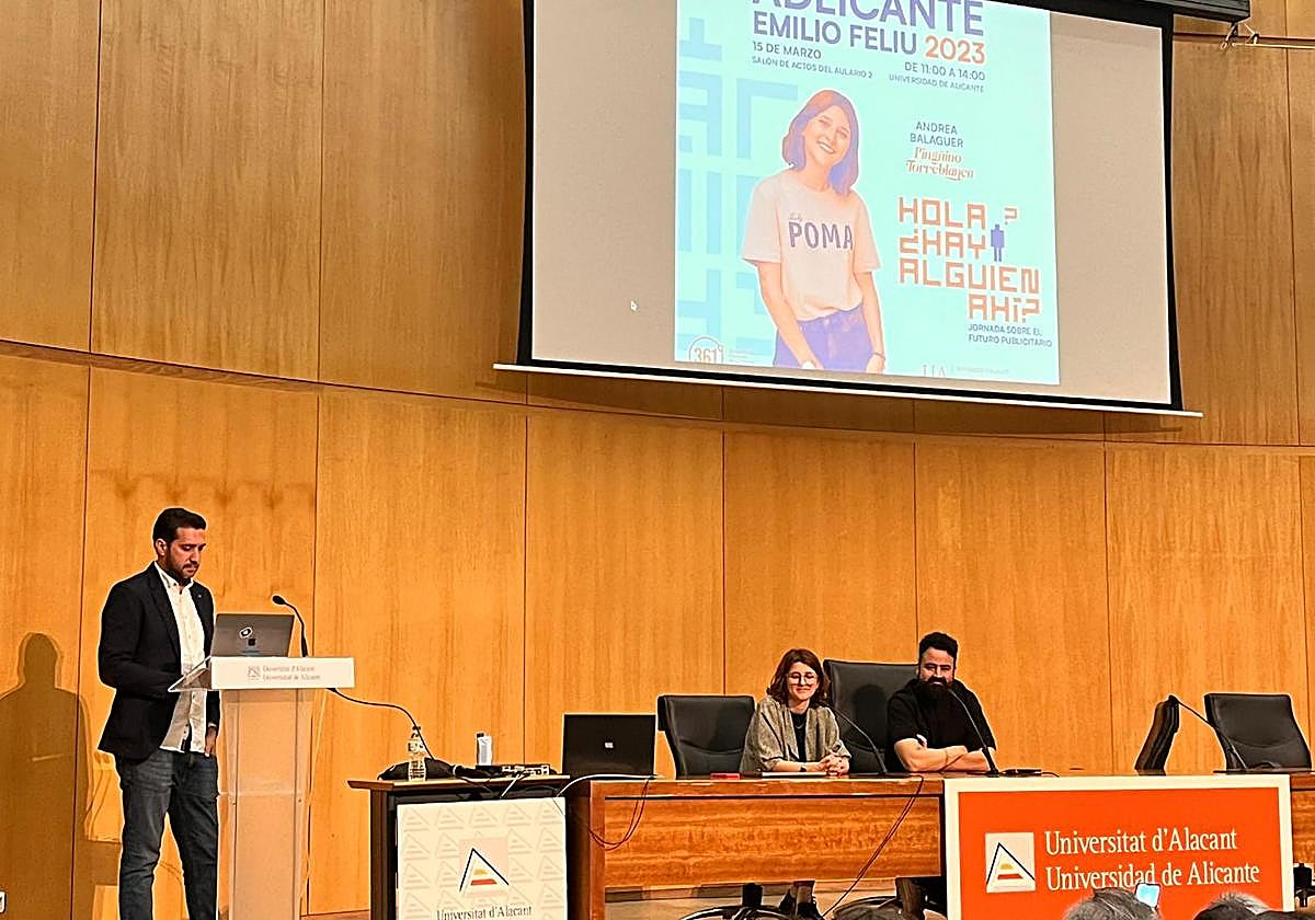 Momento de las jornadas Adlicante en la UA.