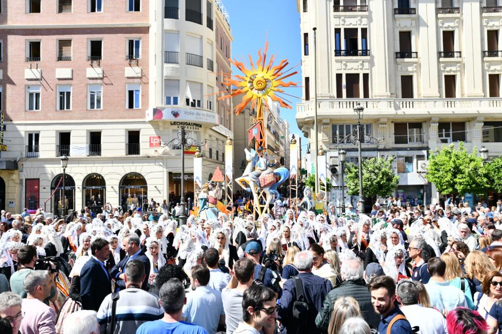 Las belleas promocionana Alicante en el corazón de Córdoba