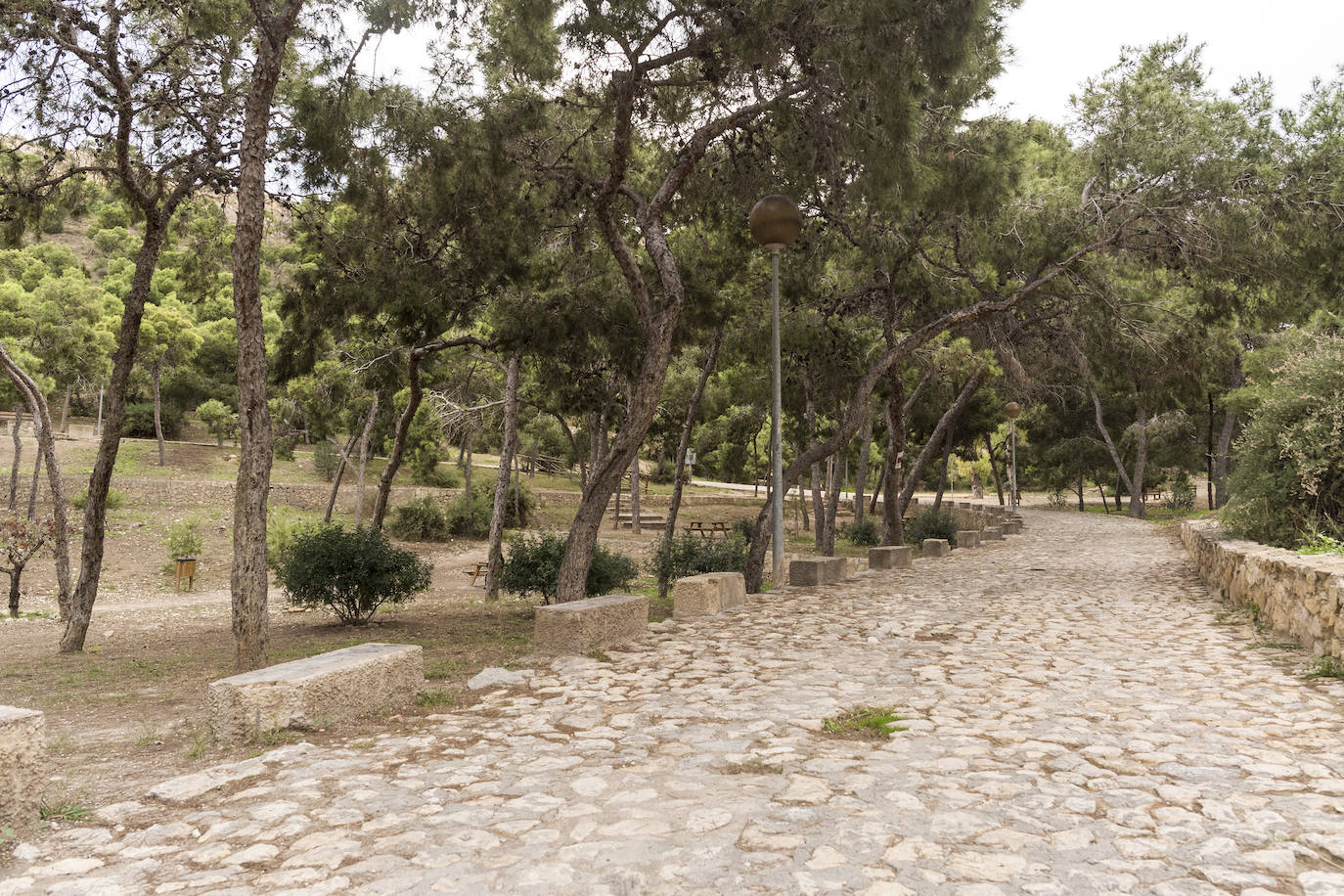 Ruta de acceso al monte Benacantil de Alicante.