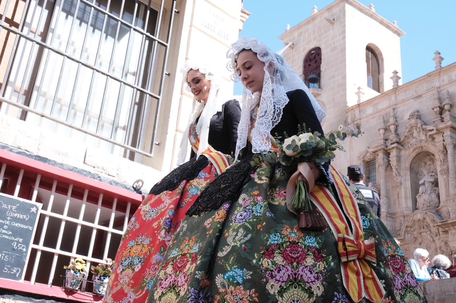 Más de 400.000 aleluyas celebran la Resurrección en Alicante