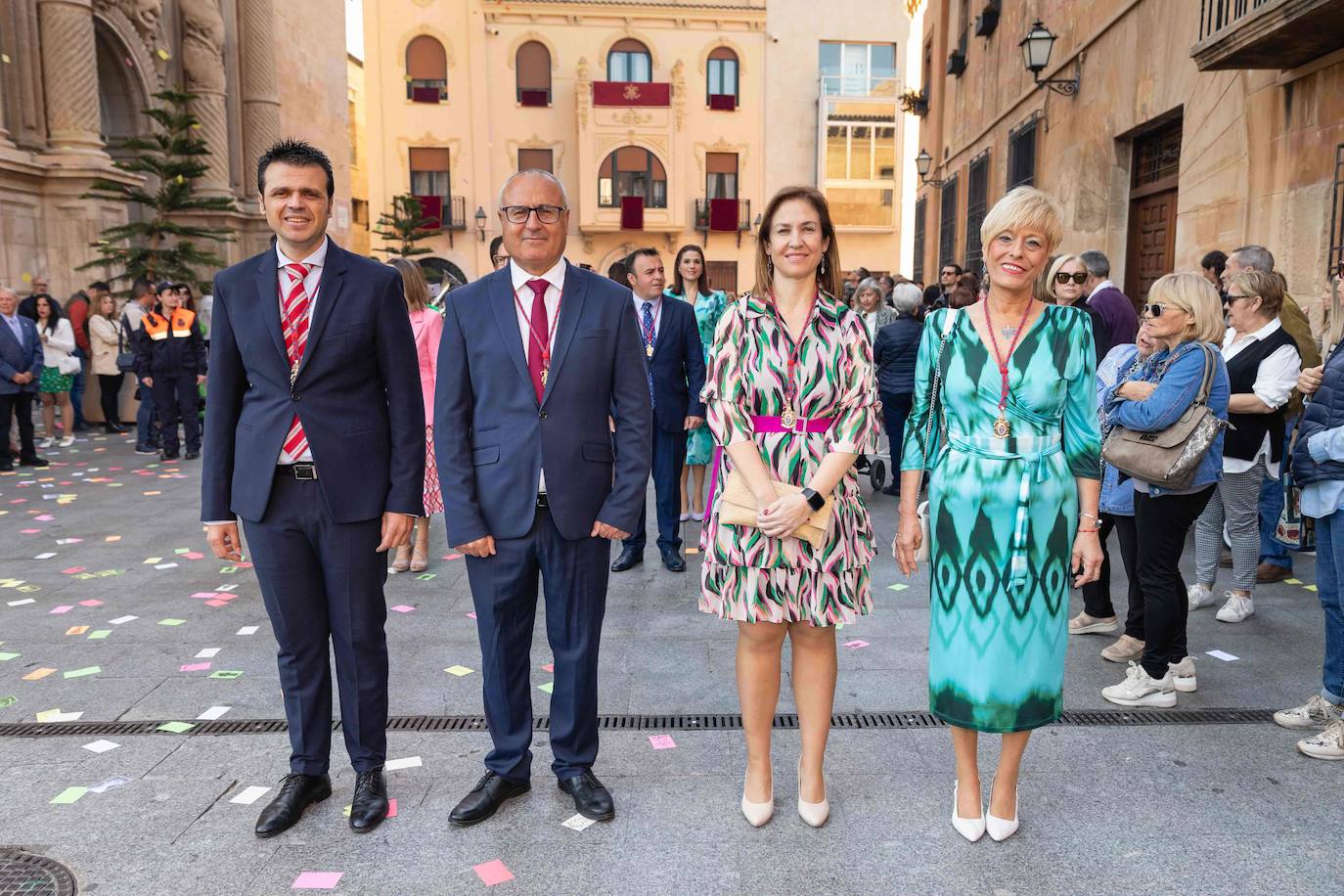 La Procesión de las Aleluyas tiñe de color el Domingo de Pascua en Elche