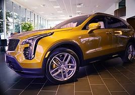 Un turismo de ocasión en un concesionario