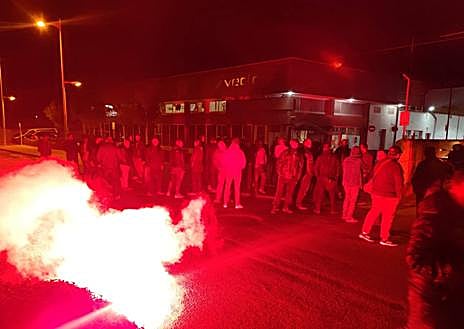 Imagen secundaria 1 - Nueva jornada de manifestaciones, esta vez en una marcha por la avenida de Dénia