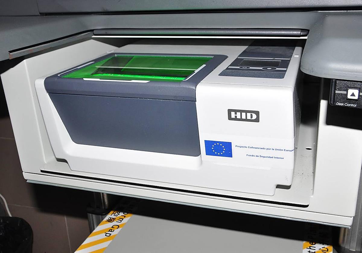 Tecnología incorporada por la Policía Nacional en Alicante para luchar contra la inmigración irregular.