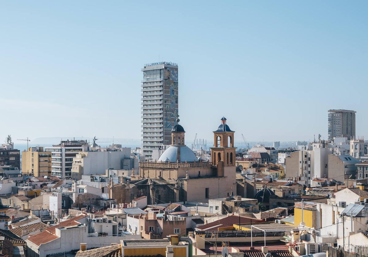 Vista panorámica del casco antiguo de Alicante