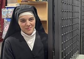 Sor Pilar, una de las once Monjas de la Sangre que custodian la Santa Faz.