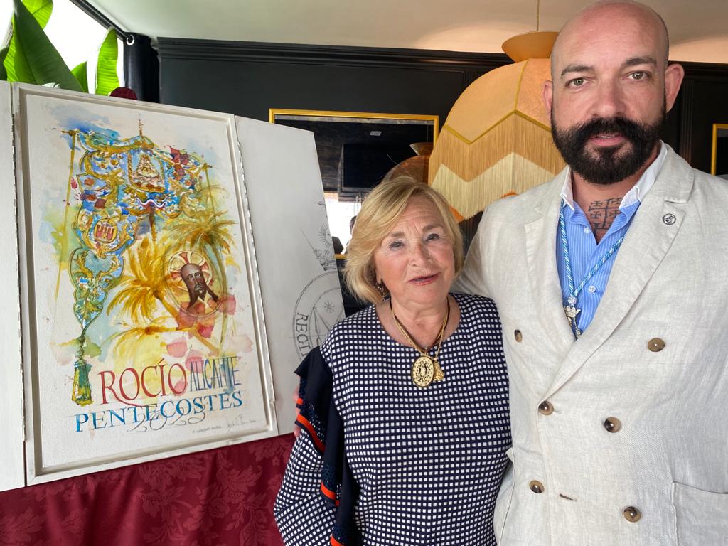 Luis de la Pura y María Carmen Torres en la presentación.