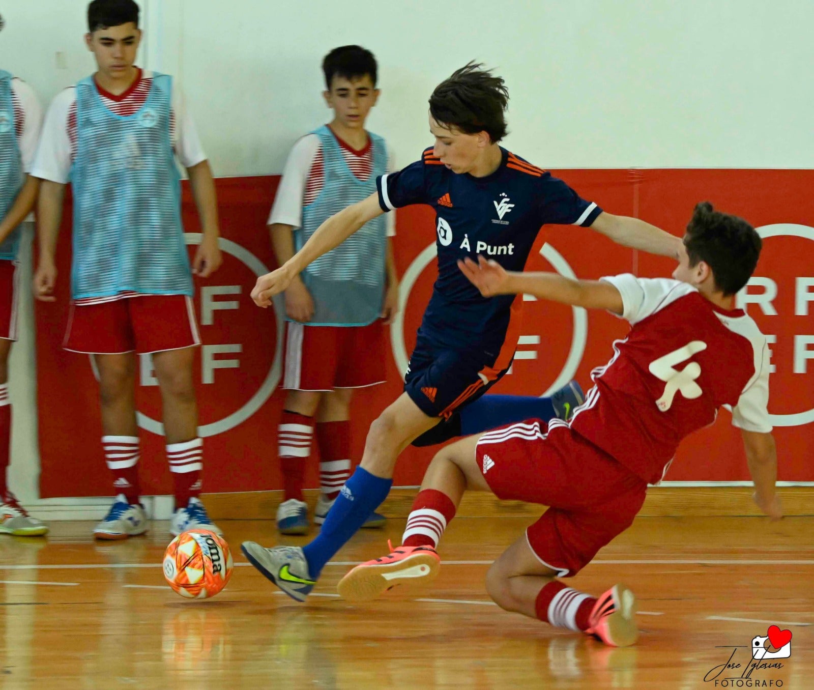Tres de cinco de la Selección Valenciana Sub-14 de fútbol sala en el Nacional de San Javier