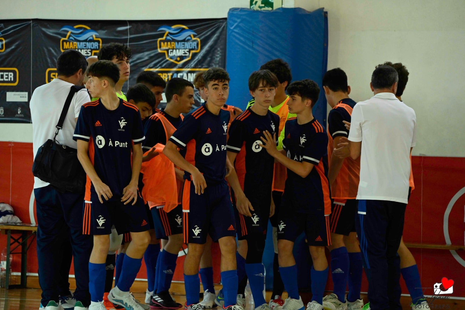 Tres de cinco de la Selección Valenciana Sub-14 de fútbol sala en el Nacional de San Javier