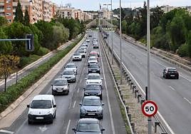 Tráfico en la Avenida de la Universidad
