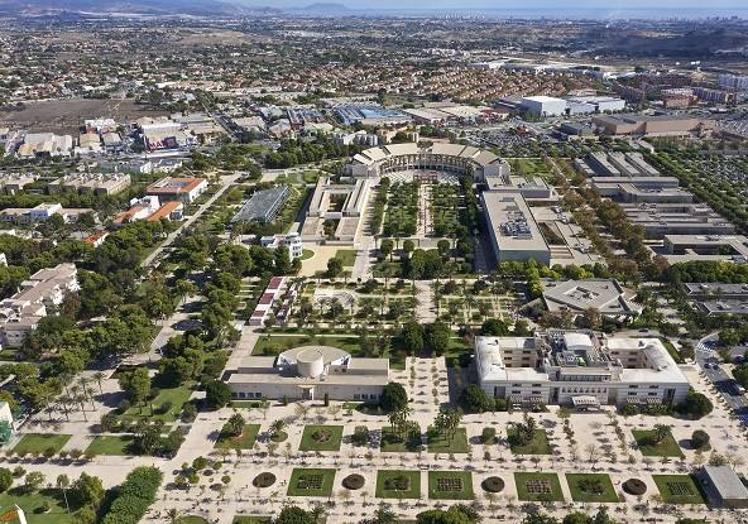 Imagen principal - Campus de la Universidad de Alicante