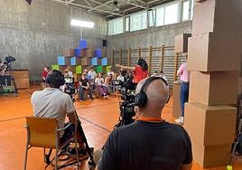 Los alumnos del colegio El Fabraquer durante la grabación del programa.