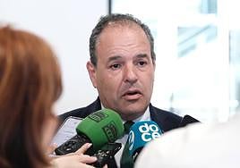 El presidente de la Cámara de Comercio, Carlos Baño, durante un acto en Panoramis