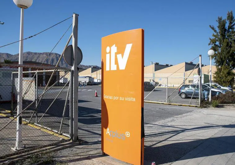 Estación de ITV en el Pla de la Vallonga, en Alicante