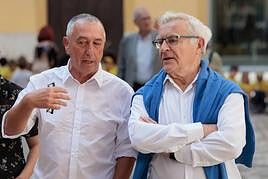 El candidato de Compromís a la Presidencia de la Generalitat, Joan Baldoví y el alcalde de Valencia y candidato a la reelección, Joan Ribó.