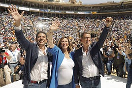 El acto de campaña ha tenido lugar en la plaza de toros de Valencia.