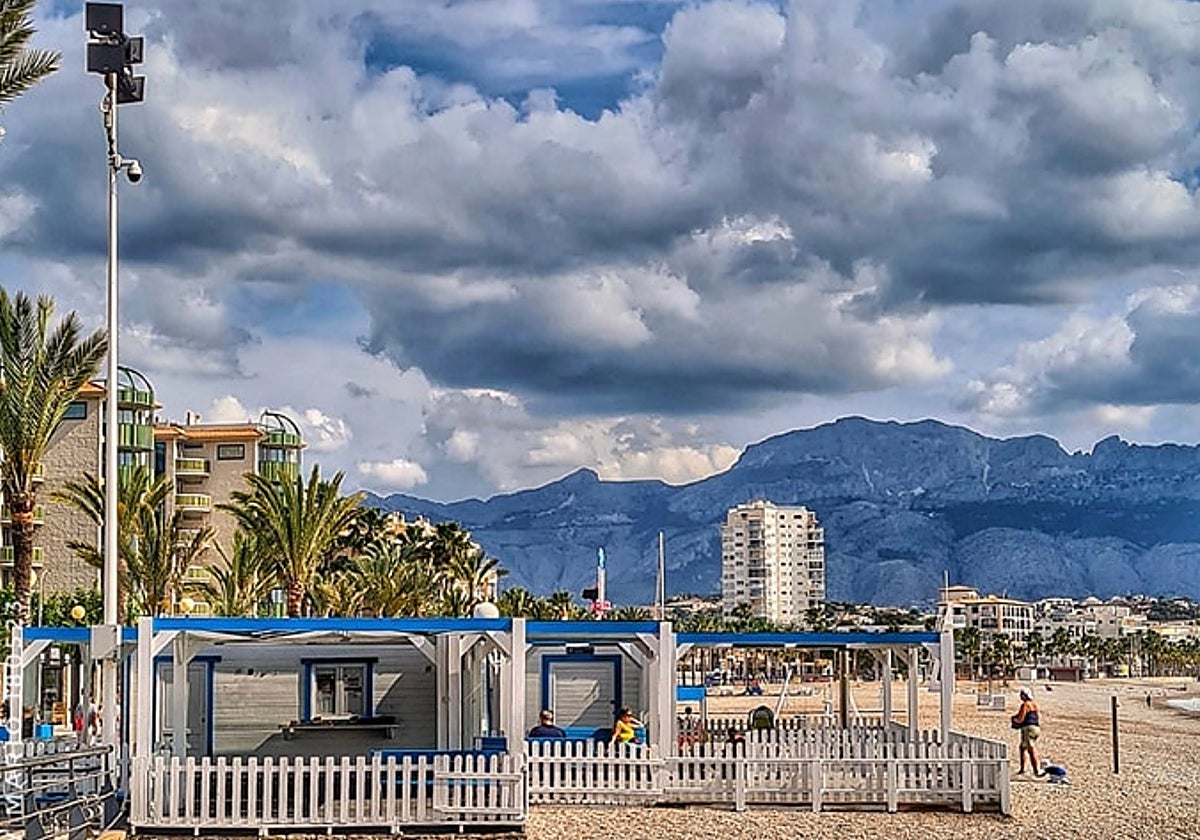 Imagen de la playa de l'Albir a última hora de la tarde del lunes