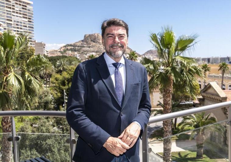 «Lo mejor para Alicante es que el Partido Popular tenga una amplia mayoría»