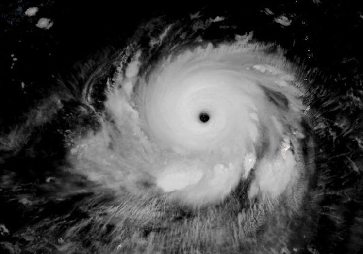 Imagen de satélite del tifón 'Mawar'.