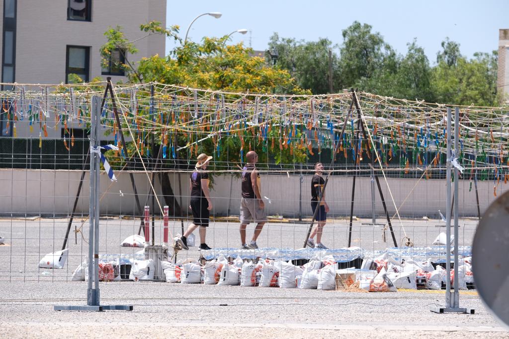 Alicante baila al ritmo de la pirotecnia Ferrández