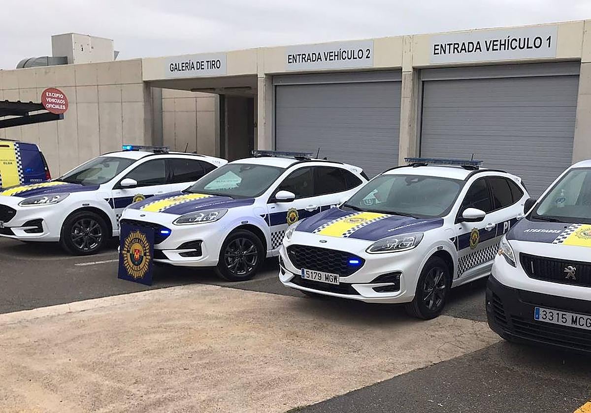 Nuevos coches patrulla de la Policía Local de Elda.