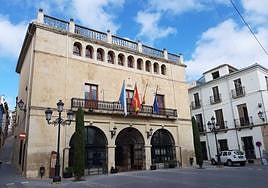 Fachada del Ayuntamiento de Castalla.