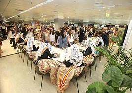 El Corte Inglés inaugura una exposición dedicada a la «Festa de Fogueres»