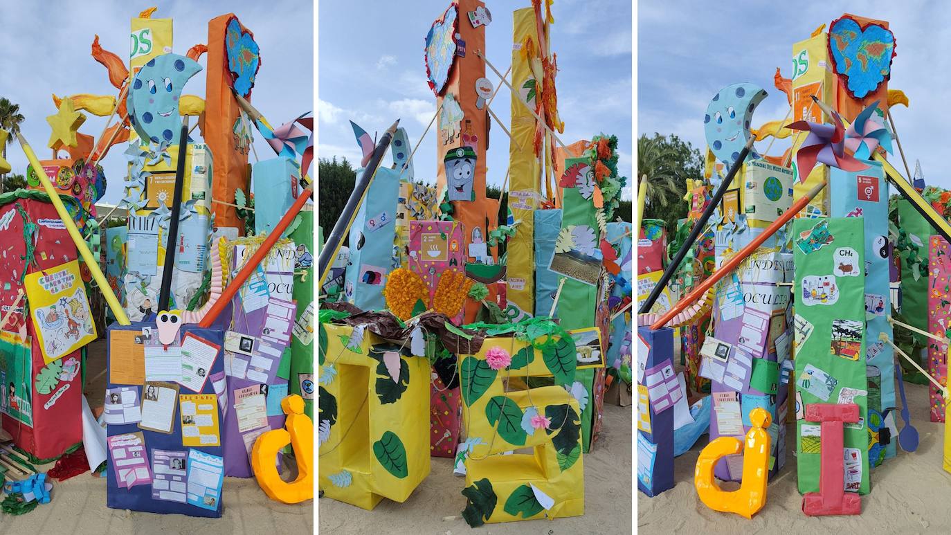 Hoguera del colegio Carmelitas de Alicante.