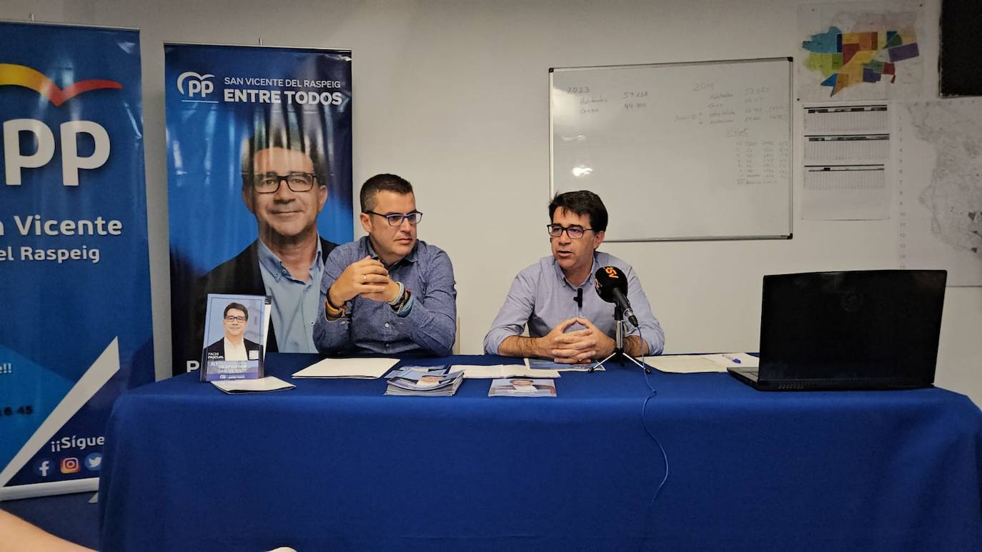 El candidato del PP de San Vicente del Raspeig, Pachi Pascual, durante la presentación de su programa electoral