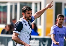 Carlos de la Nava, durante un partido con Unionistas Salamanca