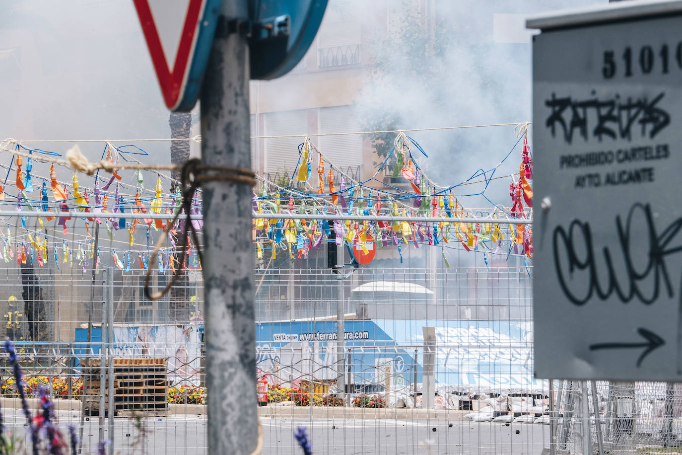 Búscate en la mascletà del 19 de junio