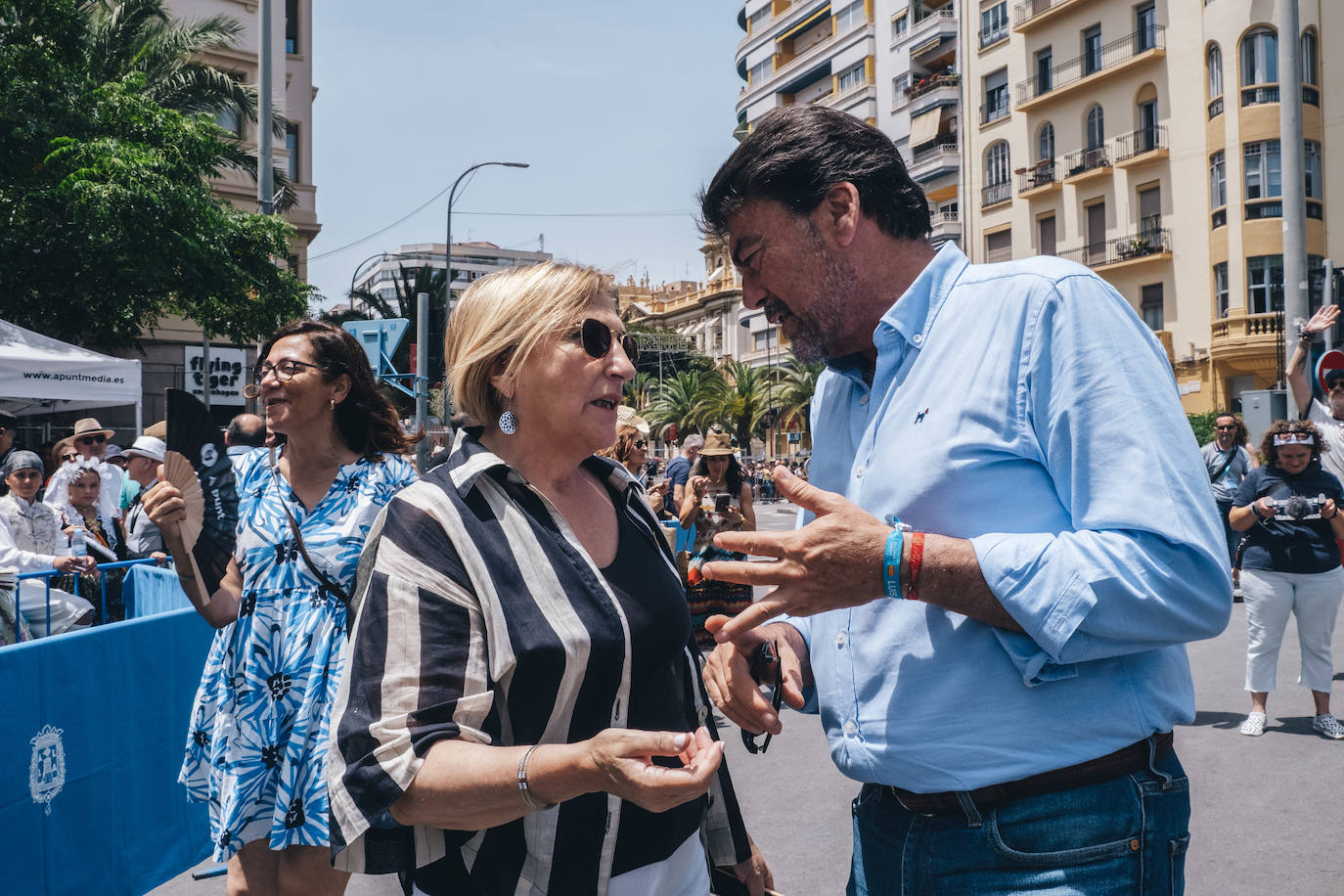 Búscate en la mascletà del 19 de junio