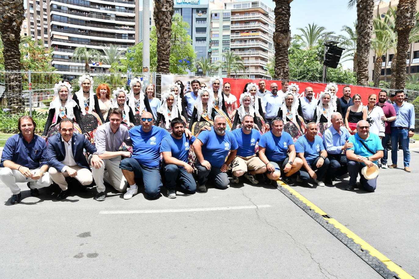 Búscate en la mascletà del 19 de junio